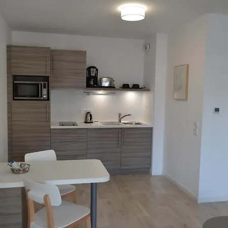 Apart-hotel Les Tisserands - Domitys