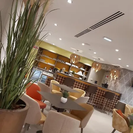 Apart-hotel Les Tisserands - Domitys 4*